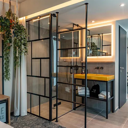 Me And Ulm, By Hyatt Hotel