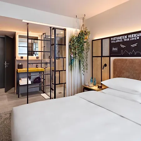 מלון Me And Ulm, By Hyatt אולם