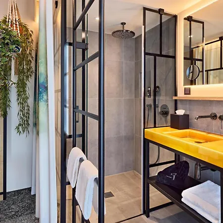 מלון Me And Ulm, By Hyatt אולם