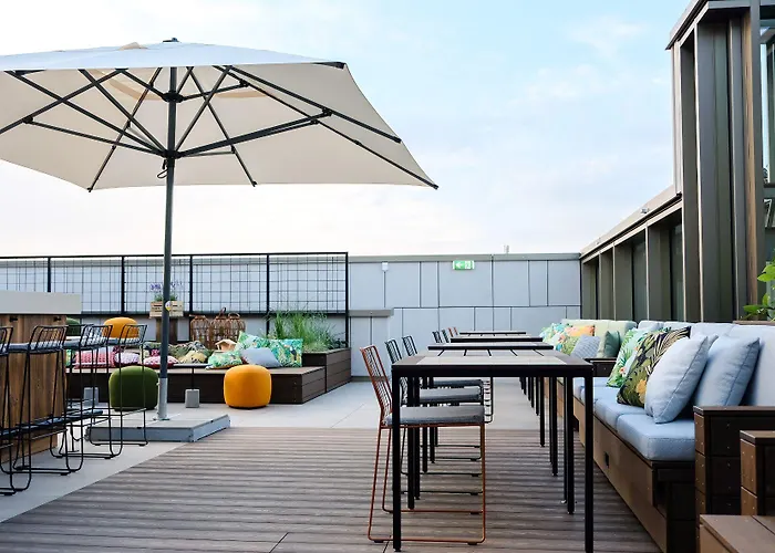 Hotel Me And Ulm, By Hyatt 4*