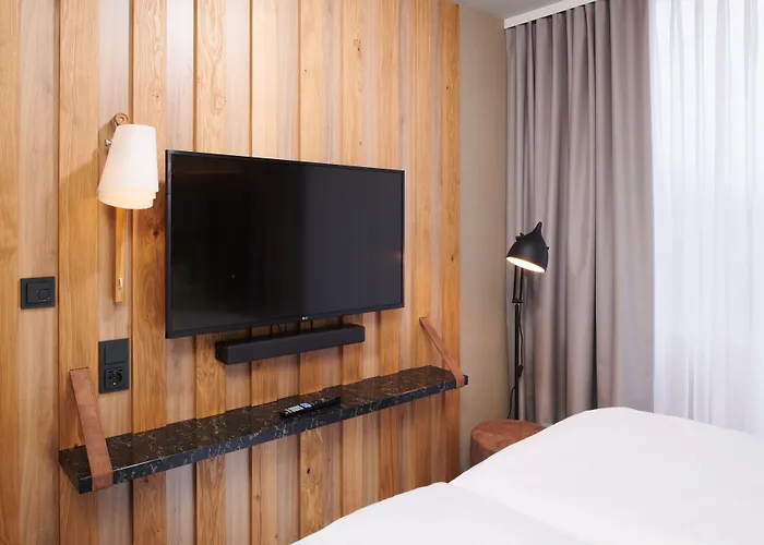 Me And Ulm, By Hyatt מלון 4*