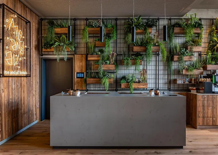 Me And Ulm, By Hyatt 4*